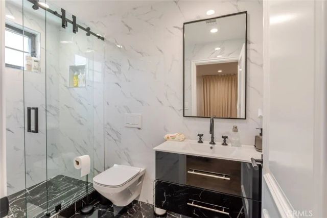 5949 Rhodes Avenue, Valley Village, CA 91607