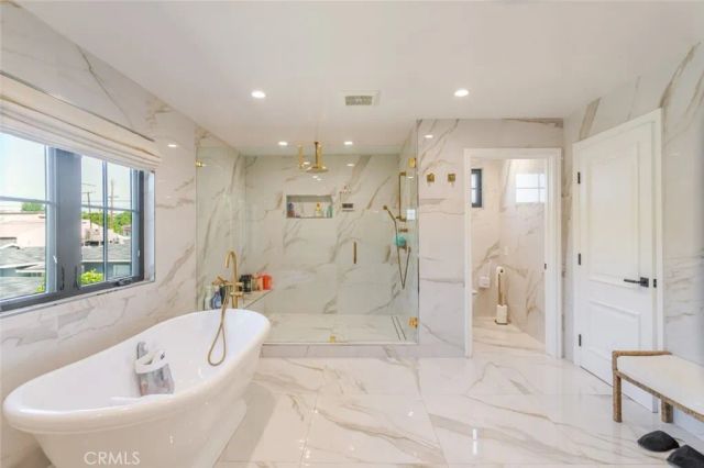 5949 Rhodes Avenue, Valley Village, CA 91607