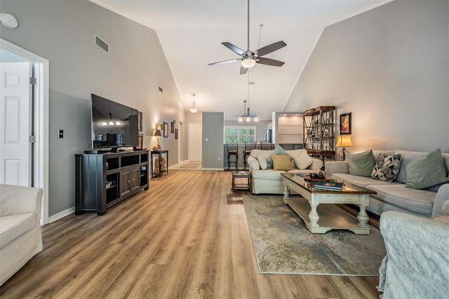 1801 E LAKE ROAD 6J, Palm Harbor, FL 34685