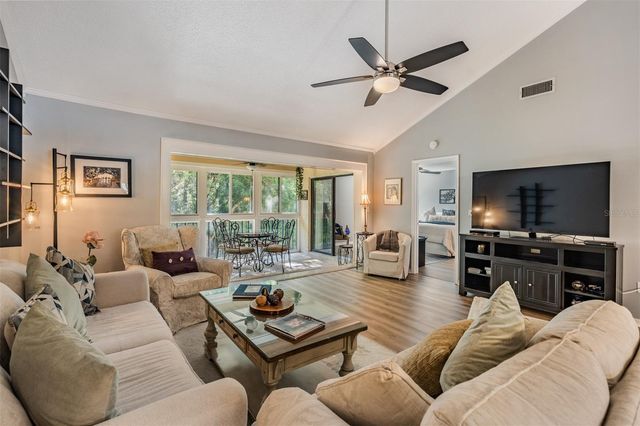 1801 E LAKE ROAD 6J, Palm Harbor, FL 34685