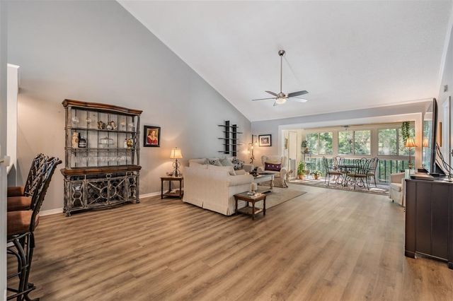 1801 E LAKE ROAD 6J, Palm Harbor, FL 34685