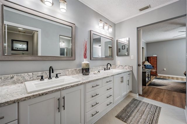 1801 E LAKE ROAD 6J, Palm Harbor, FL 34685