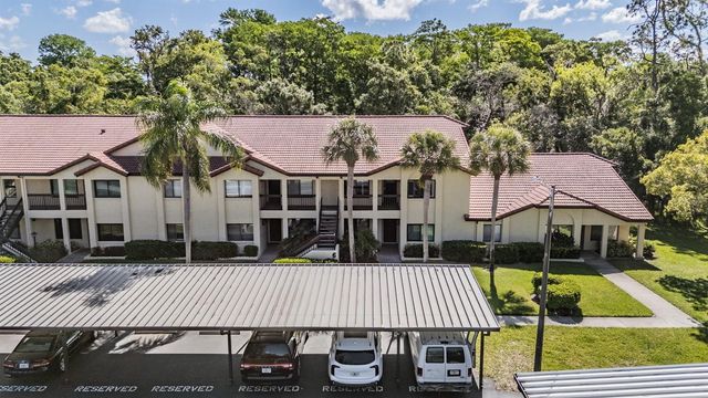 1801 E LAKE ROAD 6J, Palm Harbor, FL 34685