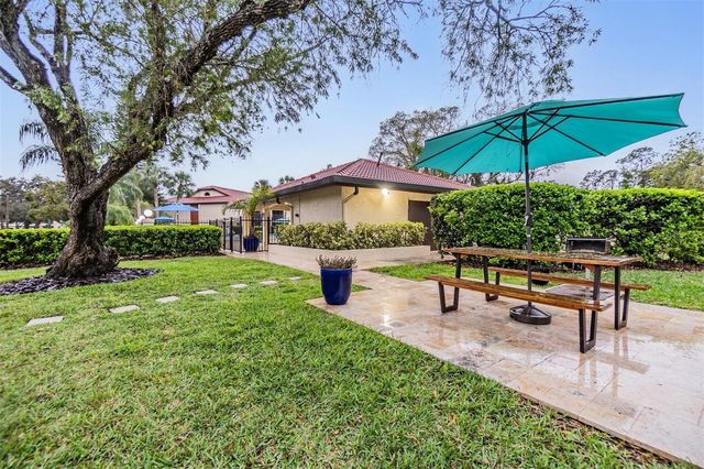 1801 E LAKE ROAD 6J, Palm Harbor, FL 34685