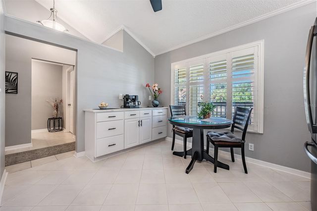 1801 E LAKE ROAD 6J, Palm Harbor, FL 34685