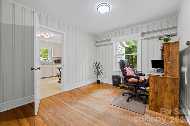 2242 Markham Court, Charlotte, NC 28205