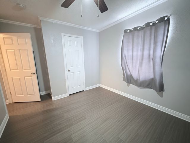 1706 Martin Luther Drive, Arlington, TX 76010