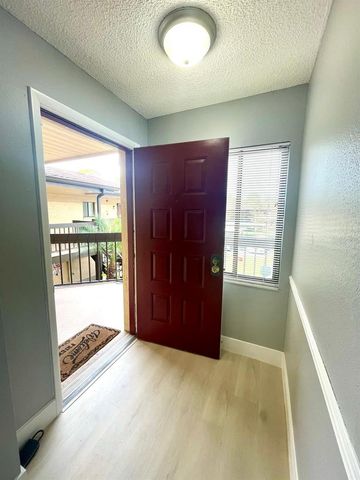 2682 SABAL SPRINGS CIRCLE 204, Clearwater, FL 33761