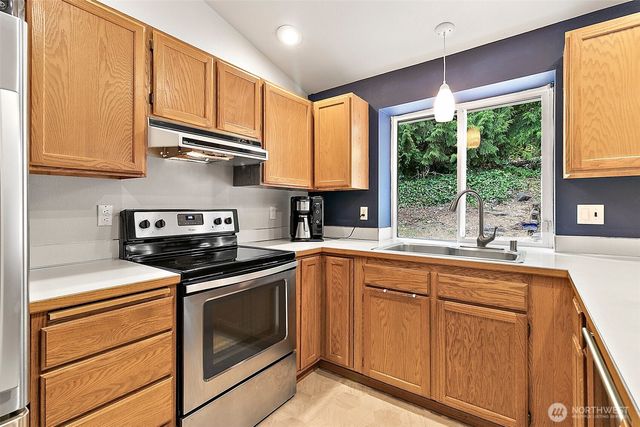 1810 S Tyler Street, Tacoma, WA 98405