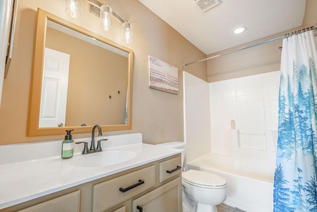 103 Taylor Circle, Goose Creek, SC 29445