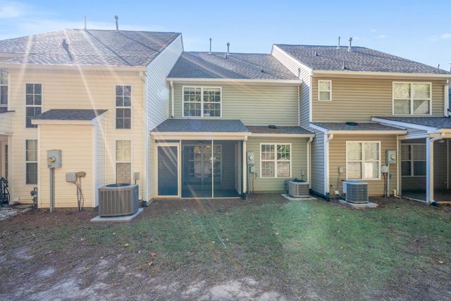 103 Taylor Circle, Goose Creek, SC 29445
