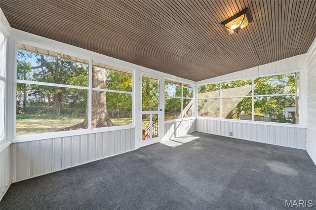 2718 Bremerton Road, Brentwood, MO 63144