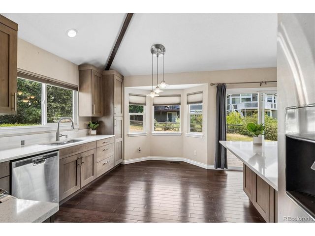 200 Powderhorn Trl, Broomfield, CO 80020