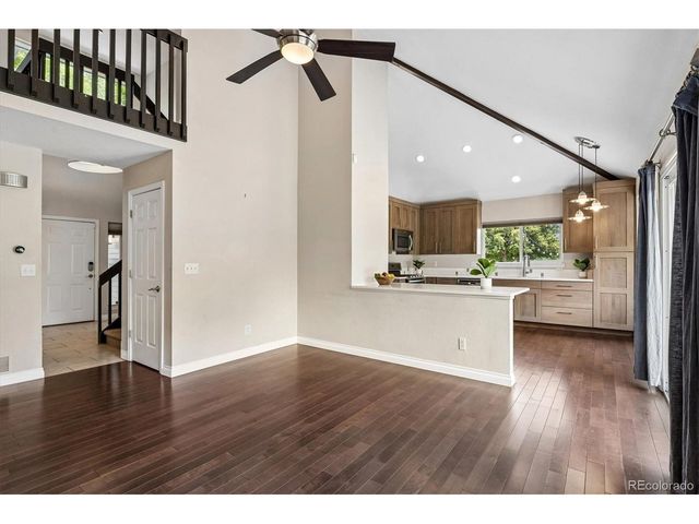 200 Powderhorn Trl, Broomfield, CO 80020