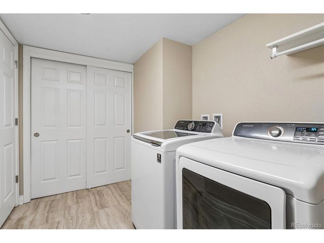 200 Powderhorn Trl, Broomfield, CO 80020