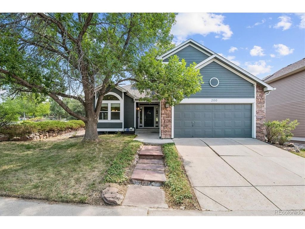 200 Powderhorn Trl, Broomfield, CO 80020