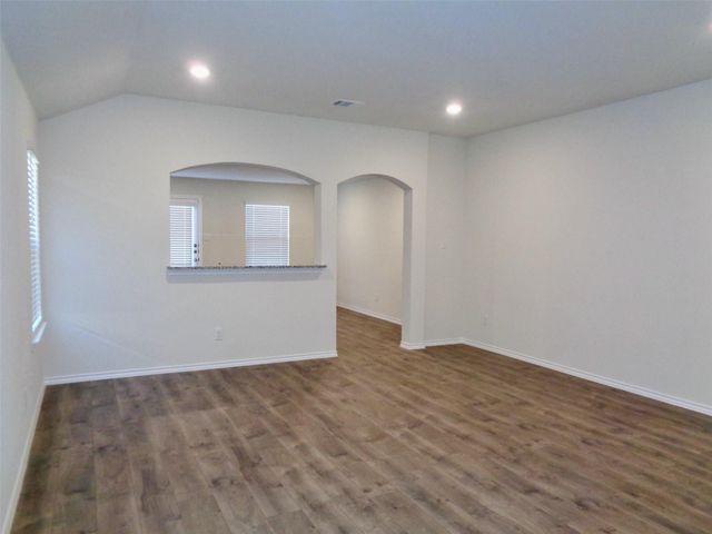 1806 Yale Street, Farmersville, TX 75442