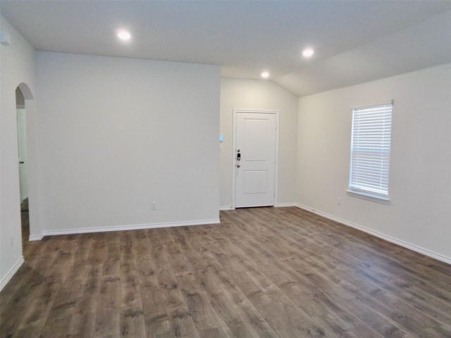 1806 Yale Street, Farmersville, TX 75442