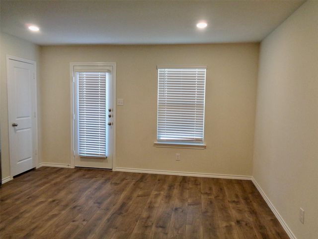 1806 Yale Street, Farmersville, TX 75442