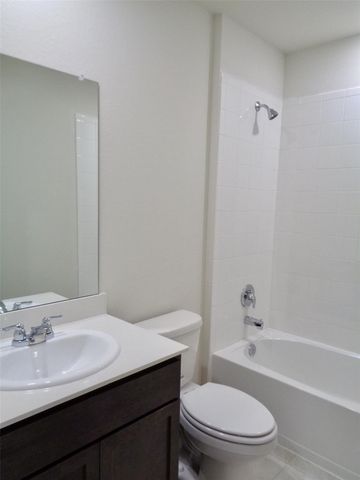 1806 Yale Street, Farmersville, TX 75442