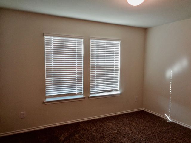 1806 Yale Street, Farmersville, TX 75442