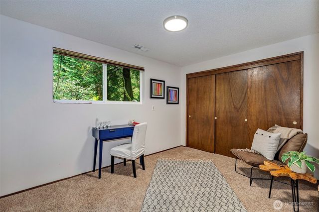 5503 138th Place SW, Edmonds, WA 98026