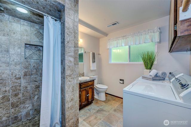 5503 138th Place SW, Edmonds, WA 98026