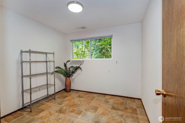 5503 138th Place SW, Edmonds, WA 98026