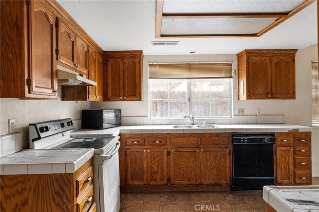 2368 Moyer Way, Chico, CA 95926