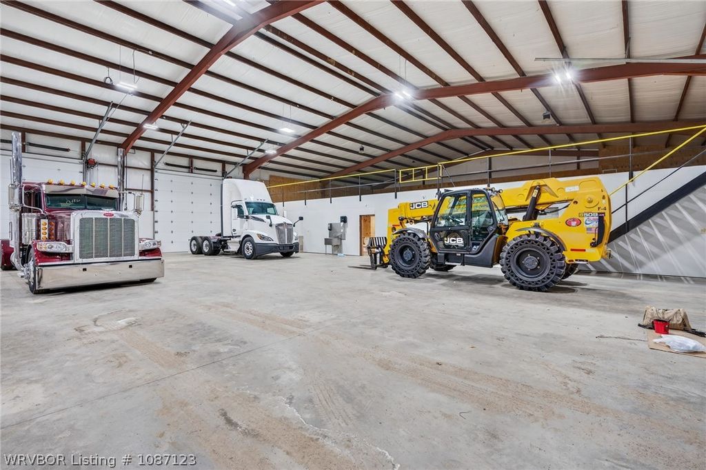 6622 Alma Highway 6622 Alma Highway