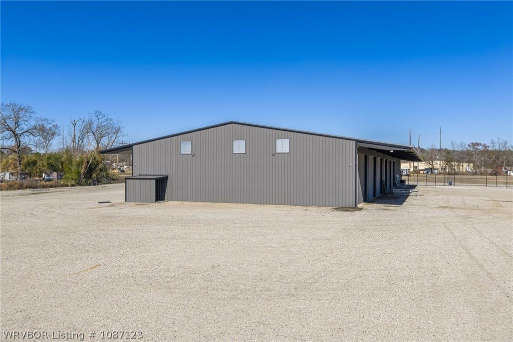 6622 Alma Highway 6622 Alma Highway