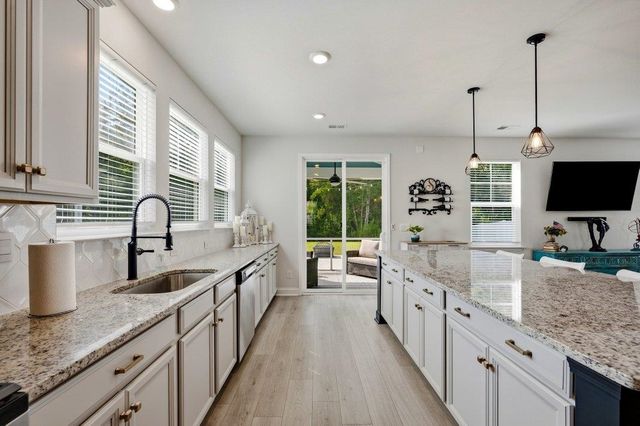 3263 Moss Bridge Ln., Myrtle Beach, SC 29579