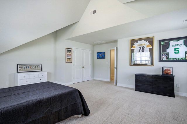 3263 Moss Bridge Ln., Myrtle Beach, SC 29579
