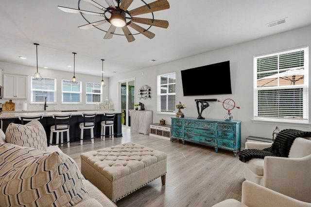 3263 Moss Bridge Ln., Myrtle Beach, SC 29579