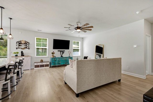 3263 Moss Bridge Ln., Myrtle Beach, SC 29579