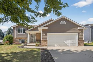 901 8th Avenue NE, Kasson, MN 55944