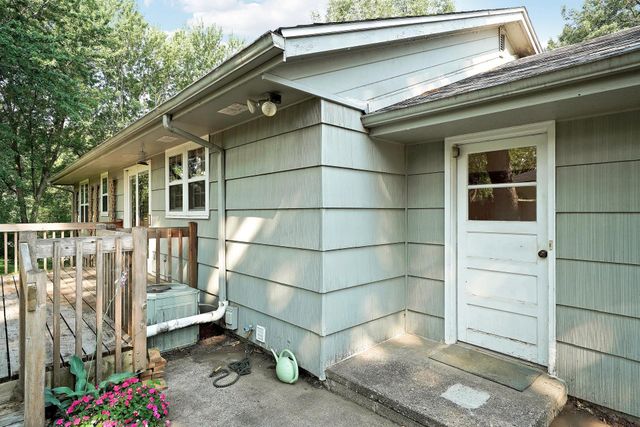 17435 30th Avenue N, Plymouth, MN 55447