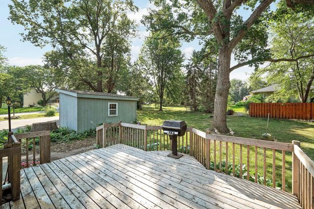 17435 30th Avenue N, Plymouth, MN 55447