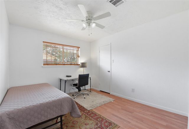 9211 Benning Drive, Houston, TX 77031