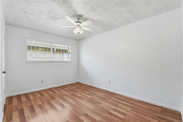 9211 Benning Drive, Houston, TX 77031