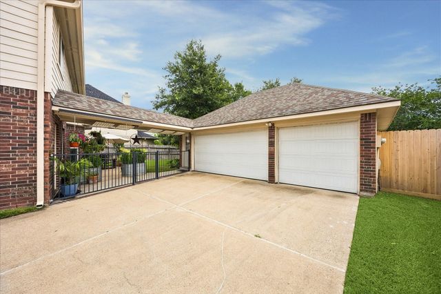 3023 Rothbury Drive, Pearland, TX 77584