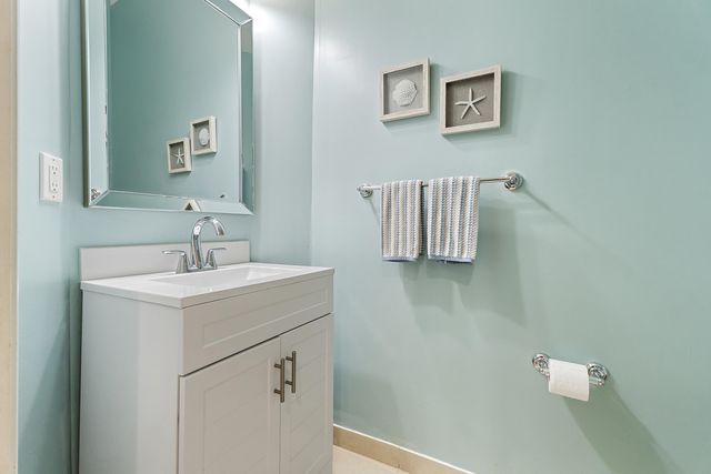 2170 SW Cape Cod Drive, Port St. Lucie, Port St Lucie, FL 34953