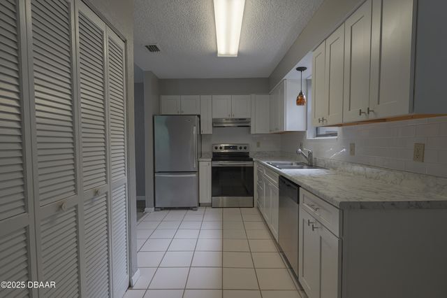 6175 Sequoia Drive, Port Orange, FL 32127