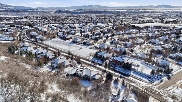 5304 S SKYLINE PKWY, Ogden, UT 84403