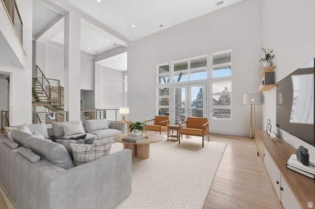 5304 S SKYLINE PKWY, Ogden, UT 84403