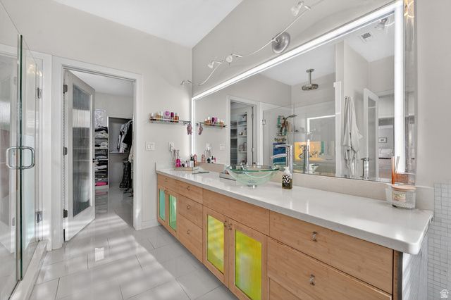 5304 S SKYLINE PKWY, Ogden, UT 84403