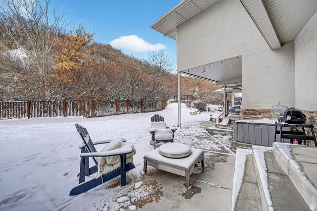 5304 S SKYLINE PKWY, Ogden, UT 84403