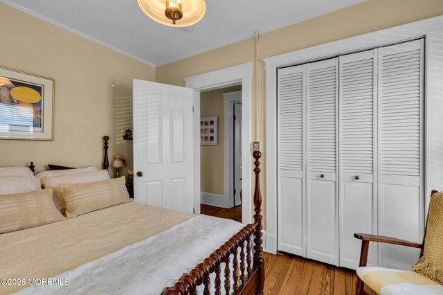 40 Foster Street, Middletown, NJ 07701