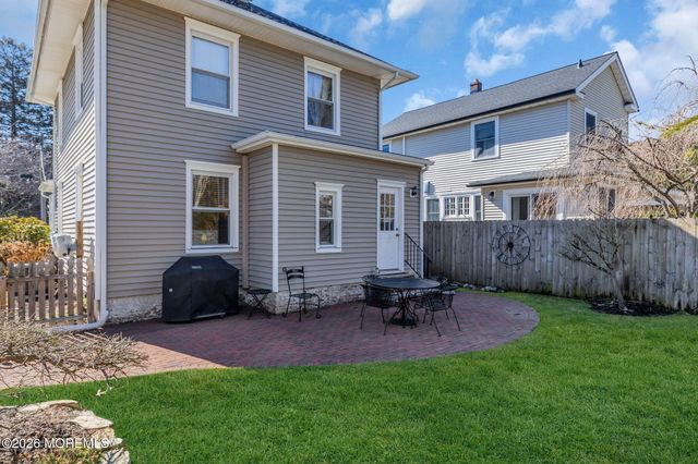 40 Foster Street, Middletown, NJ 07701