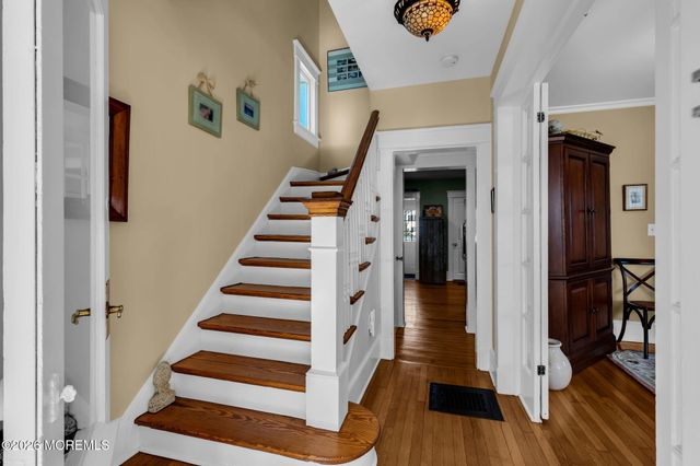 40 Foster Street, Middletown, NJ 07701